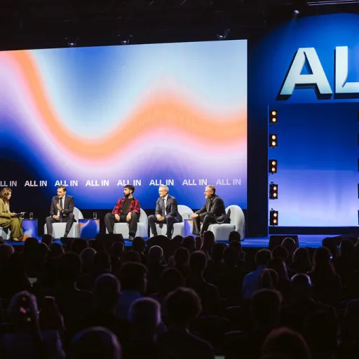 Ce que Montréal vient de prouver à l'intelligence artificielle mondiale avec le salon ALL IN