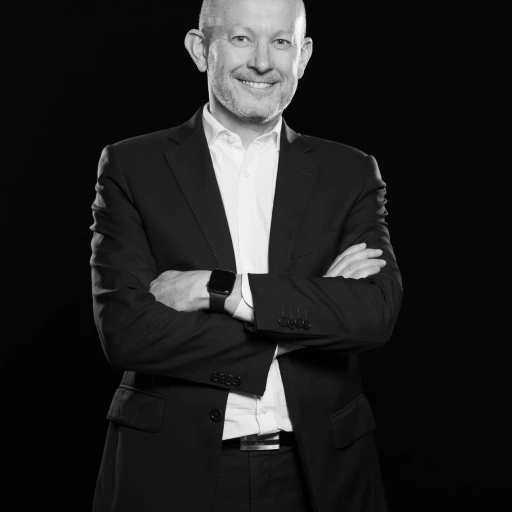 Observation éclairée du secteur de l'assurance sous l'impulsion des nouvelles technologies (Eric Gaubert)