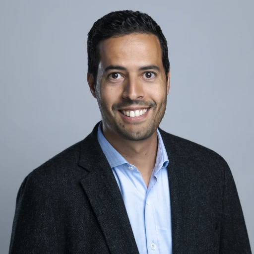 IA utile, humaine et activable : ma vision d’une adoption réussie (Hafid Ouchene, G&O strategy.AI)