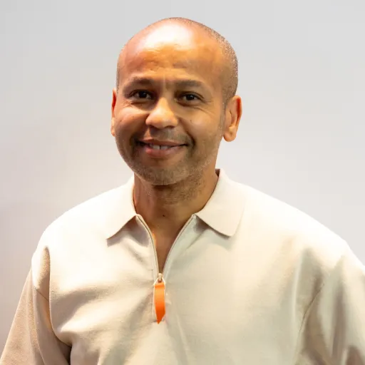 Marketing augmenté par l’IA : opportunités et défis d’une nouvelle relation client (Jean-Paul Bouteloup, PwC)