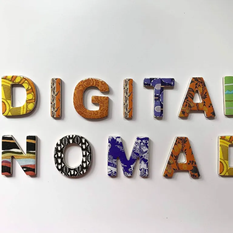 Accéder à GPT-4 gratuitement : stratégies et enjeux pour les dirigeants