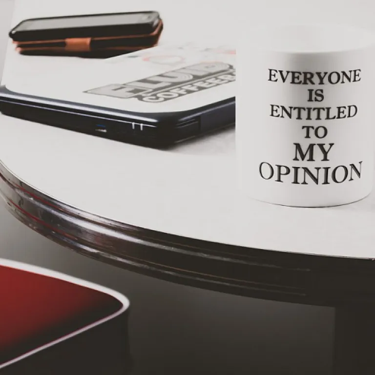 Comment la carte NFC révolutionne l’interaction des assistants intelligents