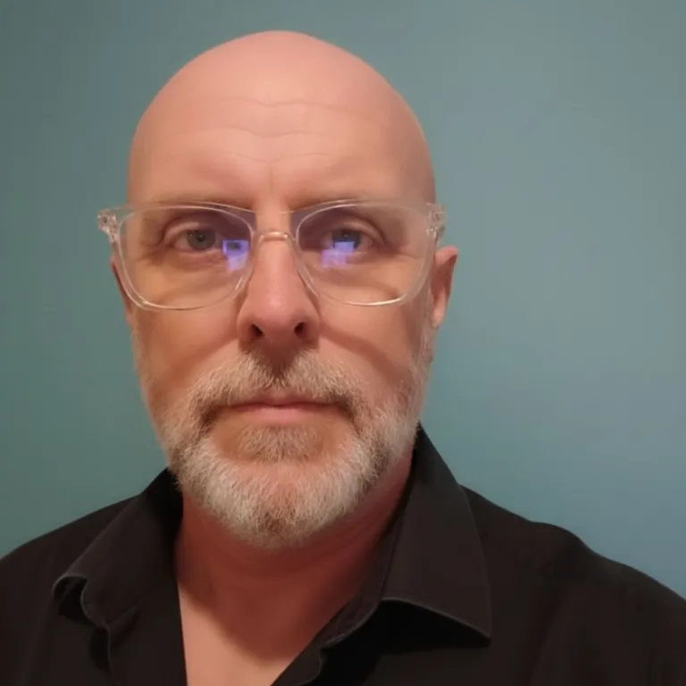 Comment l’IA générative transforme l’accompagnement digital local (Christophe MATHIEU, consultant Web & IA)