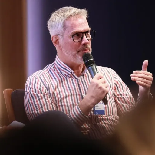 Au cœur de l’IA, l’importance de l’intelligence Humaine (Michel Brébion, MV Group)